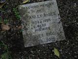 image of grave number 66733